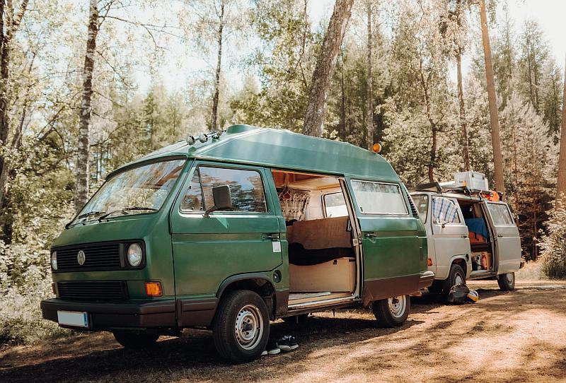 Die Geschichte des Volkswagen Transporters: Eine Ikone der Mobilität